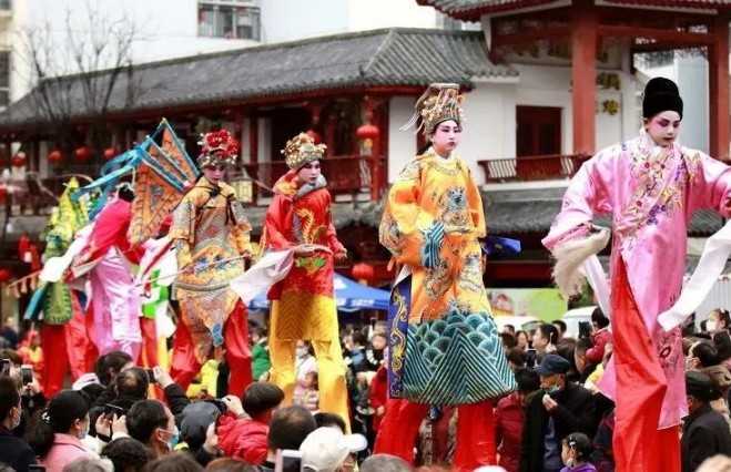 正月十五，非遺文化展演在褒國(guó)古鎮(zhèn)舉行！