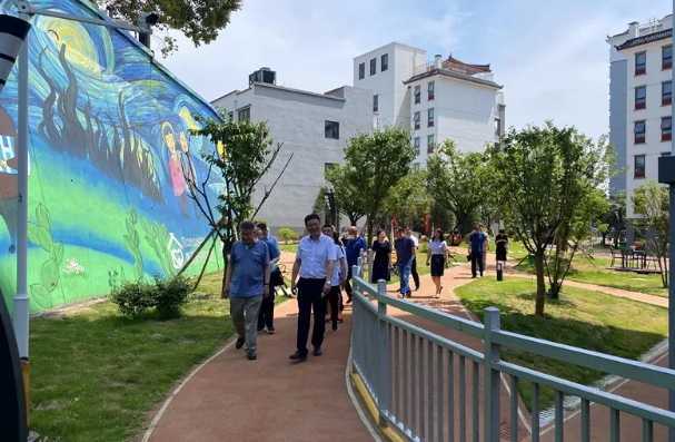 甘肅省嘉峪關市政協(xié)副主席劉德勝一行蒞臨褒國康樂園養(yǎng)老社區(qū)參觀調研