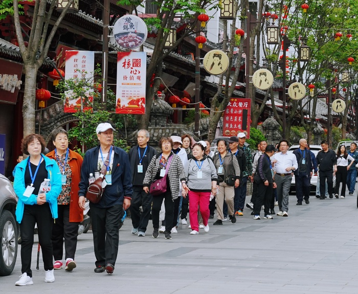 “西漢攜手 樂游享老”旅居首發(fā)團抵達漢中