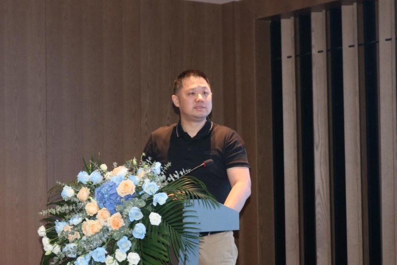 漢中市疑難眼病規(guī)范診療專題學(xué)術(shù)會議暨第三屆眼科專業(yè)委員會“眼視光與屈光手術(shù)學(xué)組” 會議圓滿舉行