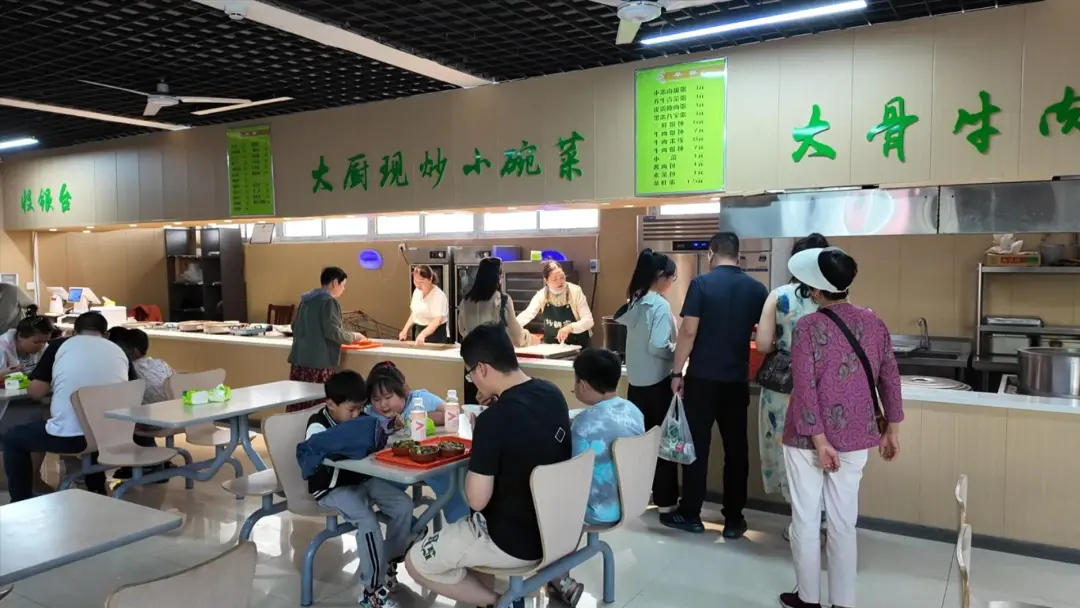 小小機(jī)關(guān)食堂 滿滿“漢中溫度”